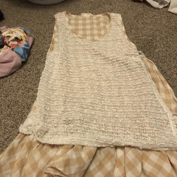 Tank - Picture 3 of 3